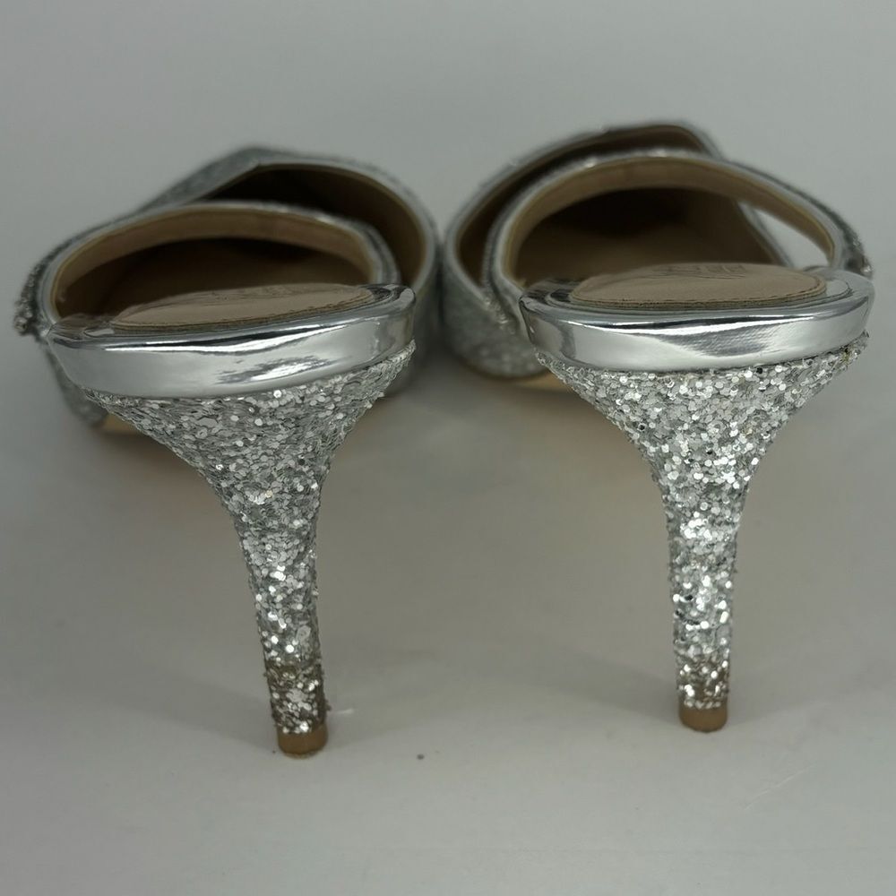 Jewel Badgley Mischka Silver Gray Sparkle Heels - Picture 7 of 9